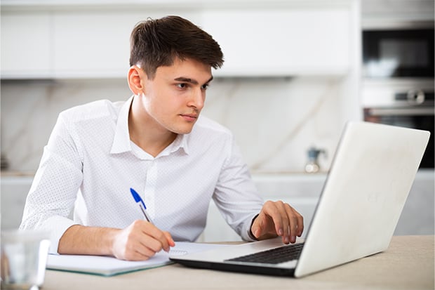 20250612 GRAPHICS C2C 620X413 College Applications